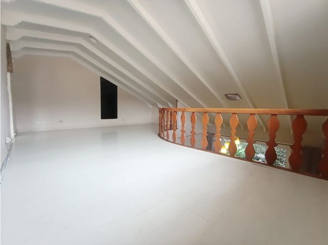 Casa de 4 alcobas en venta en Santa Barbara Occidental, Bogotá, 446 m² · foto 17 de 24