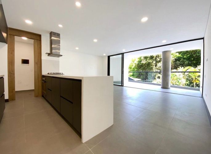 Apartamento en venta en Belén, Medellín · foto 2 de 9