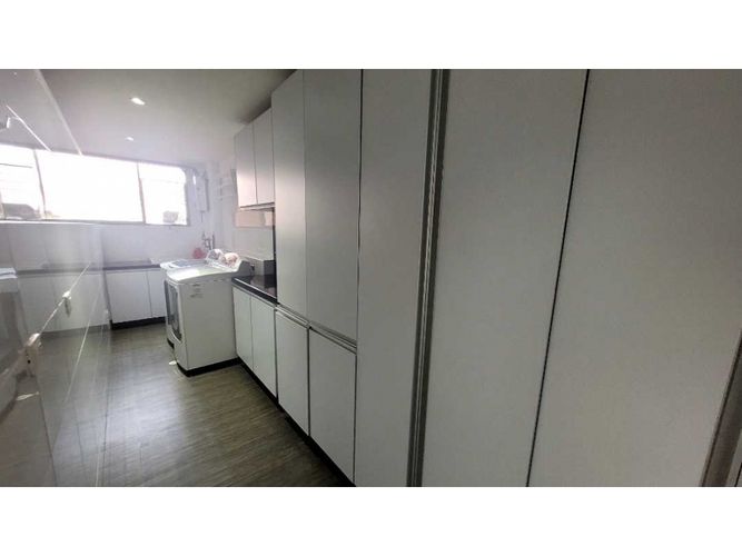 Apartamento de 3 alcobas en venta en Chapinero, Bogotá, 300 m² · foto 7 de 16