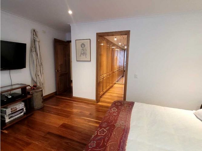 Apartamento de 3 alcobas en venta en Chapinero, Bogotá, 300 m² · foto 10 de 16