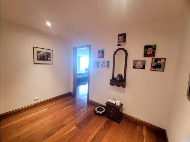 Apartamento de 3 alcobas en venta en Chapinero, Bogotá, 300 m² · foto 13 de 16
