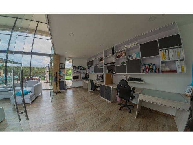 Casa de 5 alcobas en venta en Delicias Norte, Chía, 750 m² · foto 11 de 24