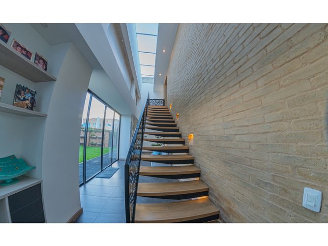 Casa de 5 alcobas en venta en Delicias Norte, Chía, 750 m² · foto 12 de 24
