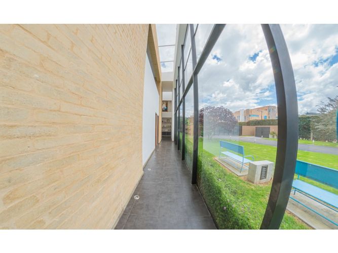Casa de 5 alcobas en venta en Delicias Norte, Chía, 750 m² · foto 13 de 24