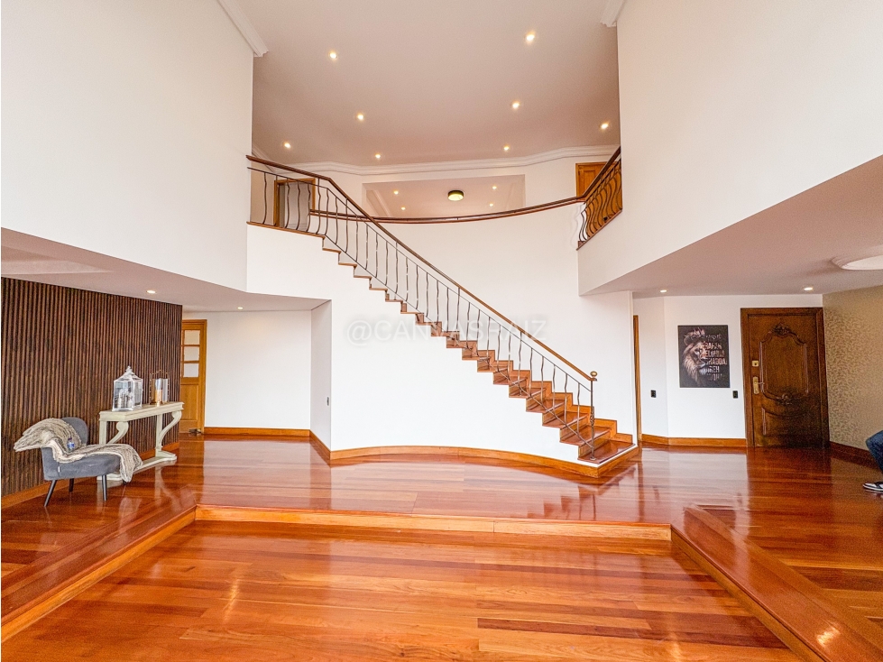 Apartamento en venta en El Poblado, Medellín · foto 4 de 19