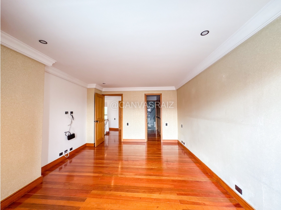 Apartamento en venta en El Poblado, Medellín · foto 10 de 19