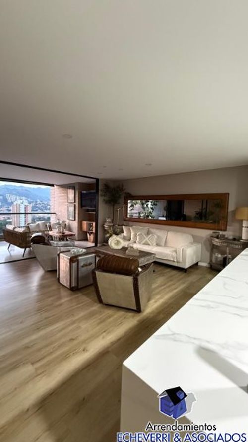 Apartamento de 3 alcobas en venta en Santa Maria De Los Angeles, Medellín, 200 m² · foto 4 de 15