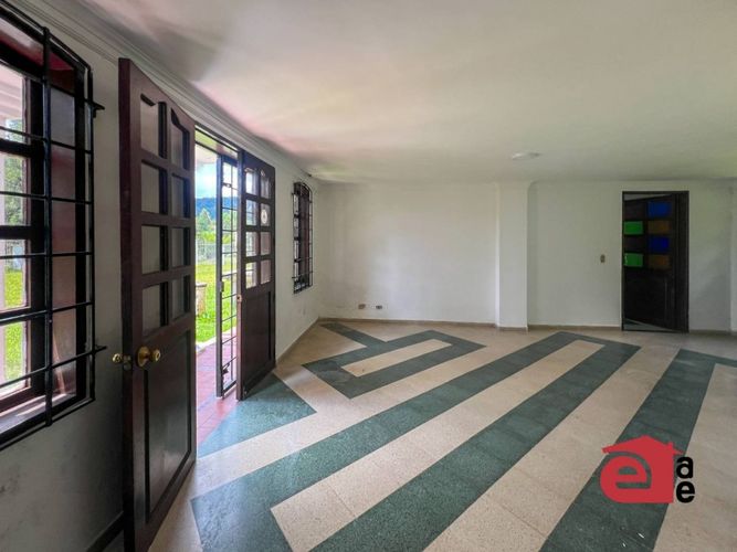 Finca en arriendo en Loma Del Escobero, Envigado, 11500 m² · foto 12 de 24
