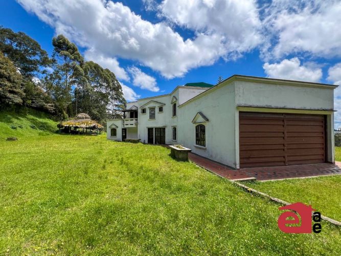 Finca en arriendo en Loma Del Escobero, Envigado, 11500 m² · foto 20 de 24