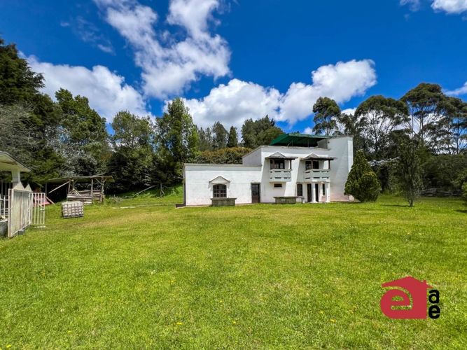 Finca en arriendo en Loma Del Escobero, Envigado, 11500 m² · foto 23 de 24