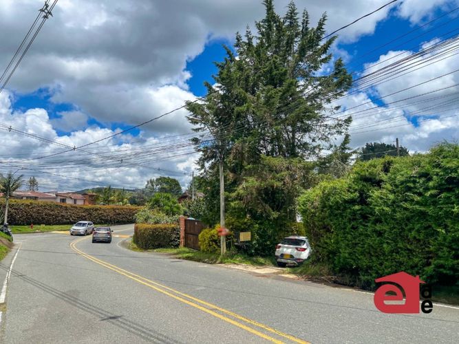 Finca en arriendo en Loma Del Escobero, Envigado, 11500 m² · foto 24 de 24