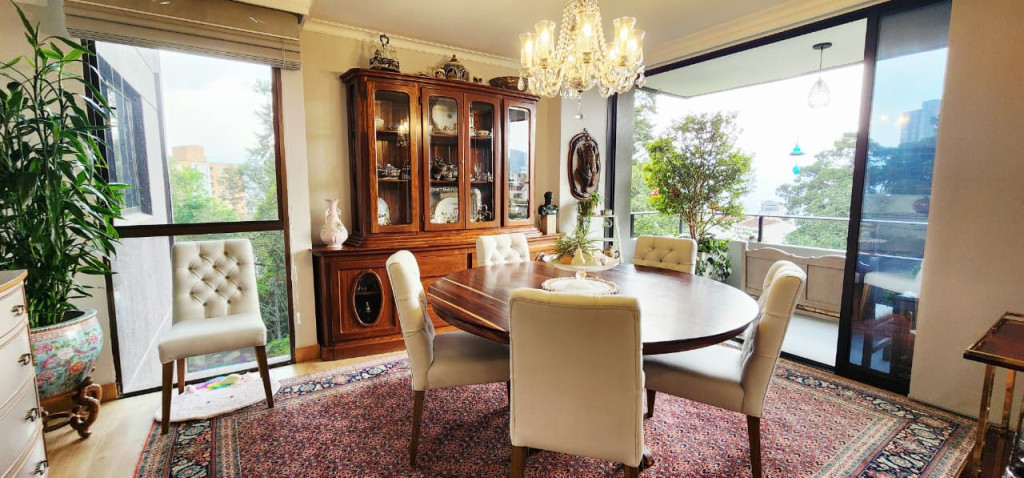 Apartamento en venta en El Poblado, Medellín 2