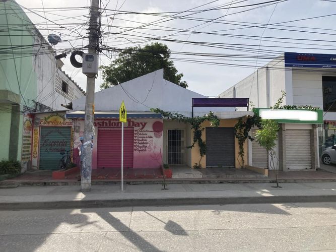 Casa de 3 alcobas en venta en Centro Plaza, Soledad, 300 m² · foto 1 de 8
