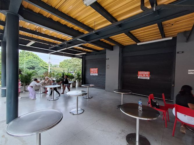 Local en arriendo en Moravia, Medellín, 19 m² · foto 9 de 16