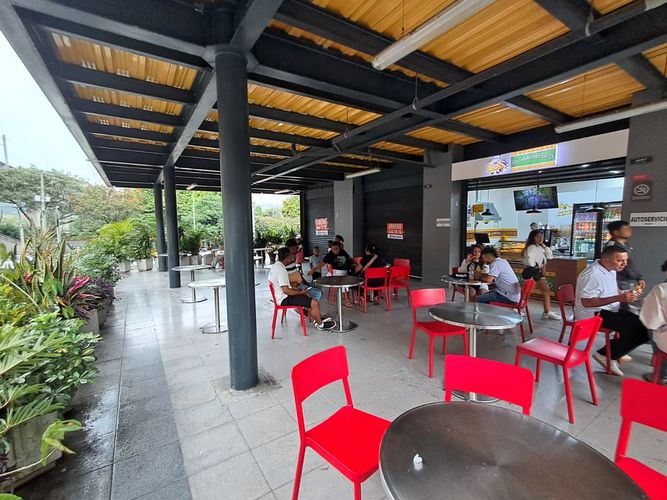 Local en arriendo en Moravia, Medellín, 19 m² · foto 16 de 16