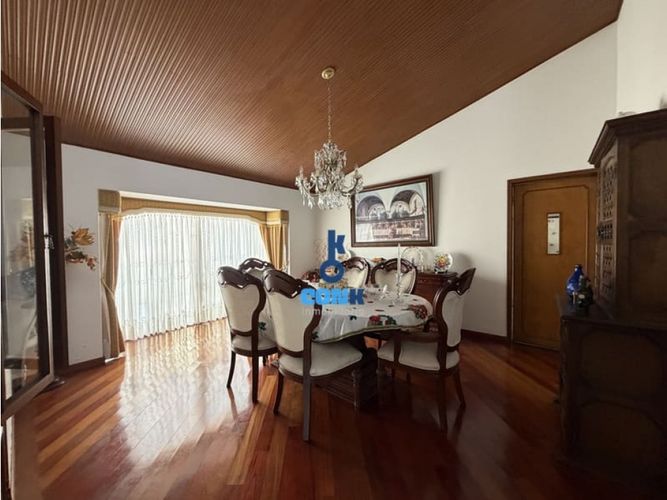 Casa de 4 alcobas en venta en La Calleja, Bogotá, 371 m² · foto 3 de 24