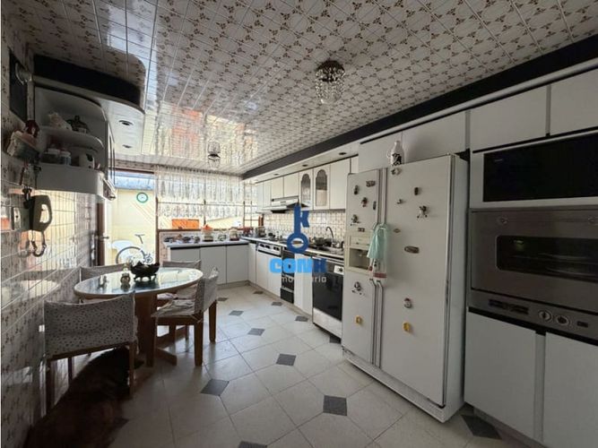 Casa de 4 alcobas en venta en La Calleja, Bogotá, 371 m² · foto 10 de 24
