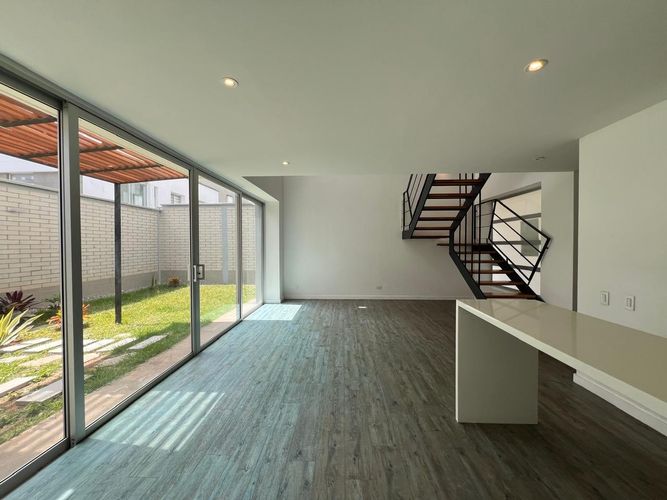 Casa de 3 alcobas en venta en Guapante, Rionegro, 178 m² · foto 1 de 16