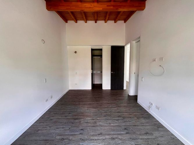Casa de 3 alcobas en venta en Guapante, Rionegro, 178 m² · foto 12 de 16