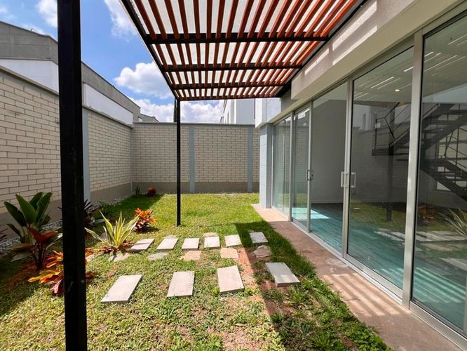 Casa de 3 alcobas en venta en Guapante, Rionegro, 178 m² · foto 16 de 16