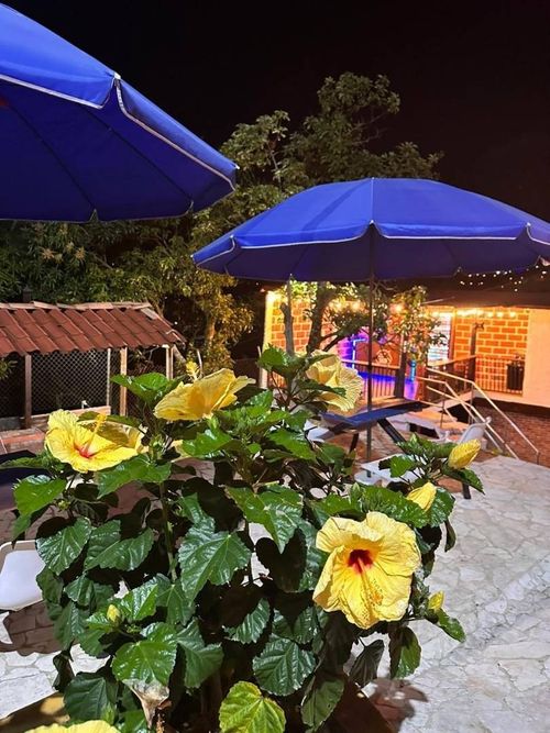 Casa de 12 alcobas en venta en Actividad Multiple, Copacabana, 380 m² · foto 13 de 24