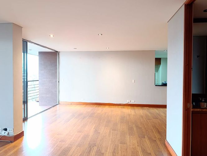 Apartamento de 2 alcobas en arriendo en El Poblado, Medellín, 118 m² · foto 15 de 20