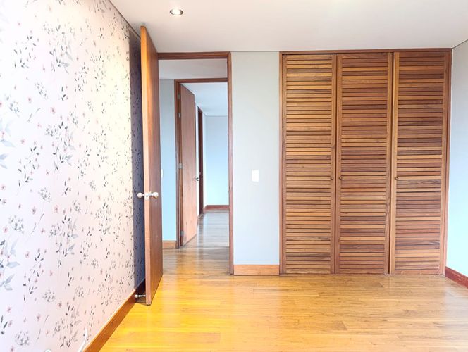 Apartamento de 2 alcobas en arriendo en El Poblado, Medellín, 118 m² · foto 17 de 20
