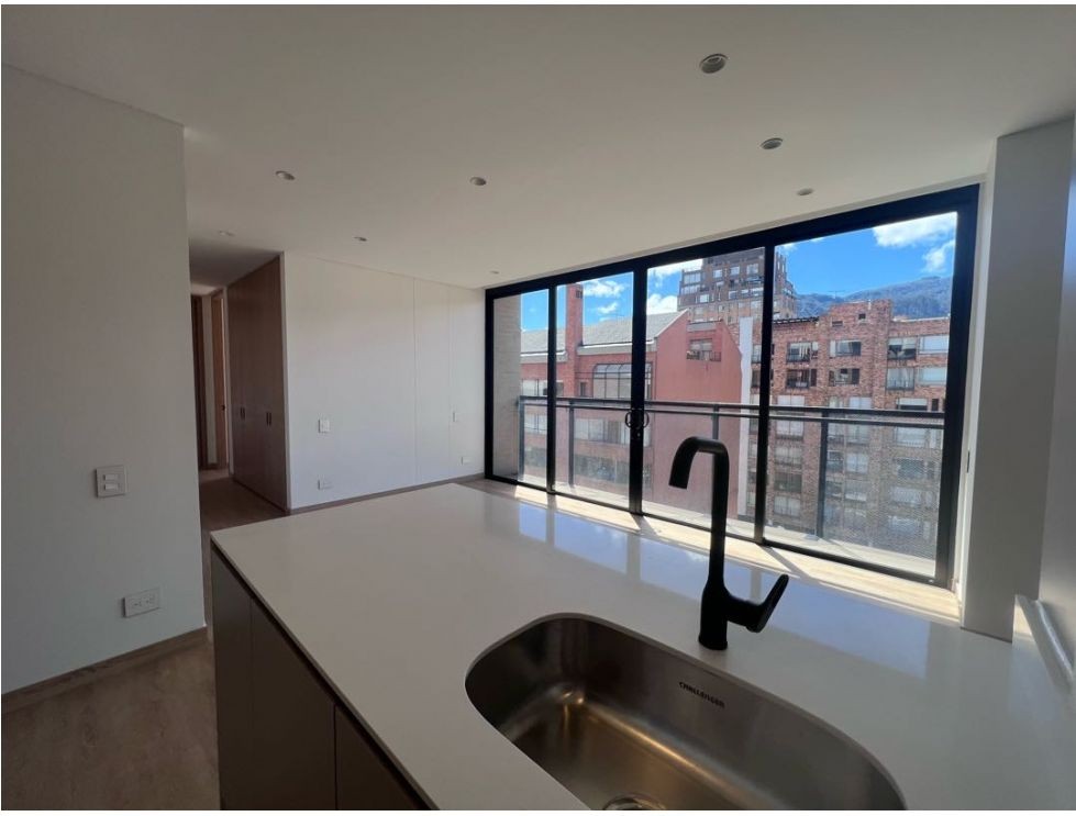 Apartamento en venta en El Virrey, Bogotá · foto 3 de 18