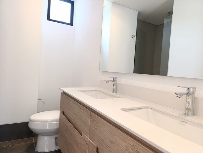 Apartamento de 1 alcoba en arriendo en Los Balsos, Medellín, 67 m² · foto 14 de 15