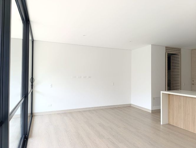 Apartamento de 1 alcoba en arriendo en Los Balsos, Medellín, 67 m² · foto 8 de 15