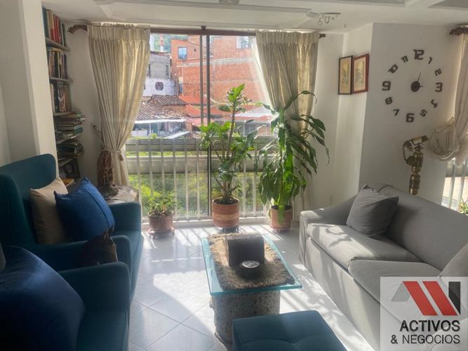 Apartamento de 3 alcobas en venta en Quintas Del Sol De La Mota, Medellín, 80 m² · foto 2 de 24