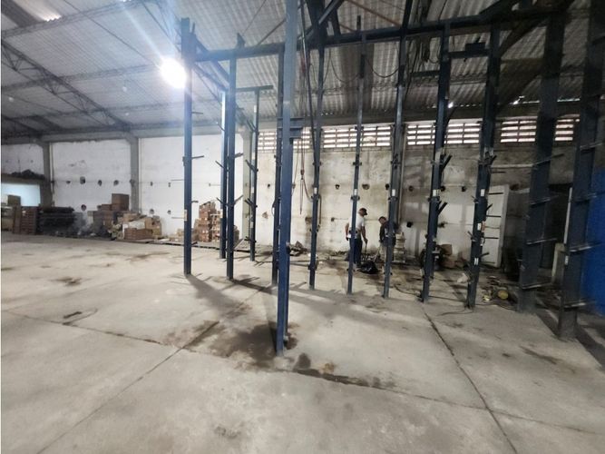 Bodega en arriendo en Pie De La Popa, Cartagena, 617 m² · foto 7 de 9