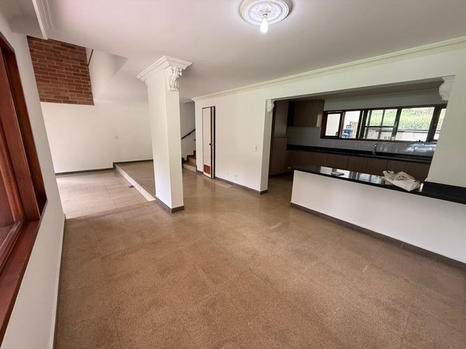 Oficina en arriendo en Las Brujas, Envigado, 400 m² · foto 17 de 24