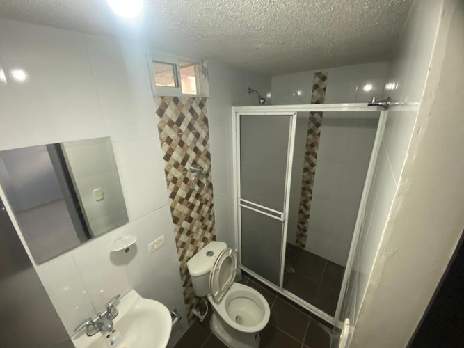 Apartamento de 3 alcobas en venta en Villa Campestre, Girón, 72 m² · foto 11 de 12
