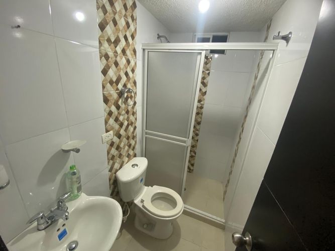 Apartamento de 3 alcobas en venta en Villa Campestre, Girón, 72 m² · foto 10 de 12