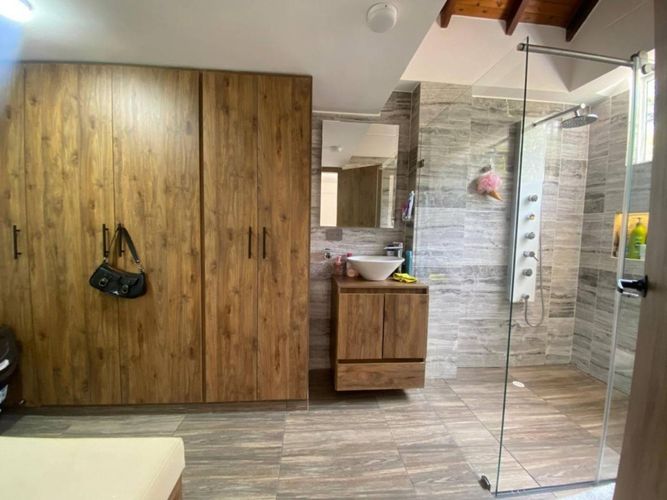 Apartamento de 5 alcobas en venta en Cañaveral, Floridablanca, 142 m² · foto 8 de 11