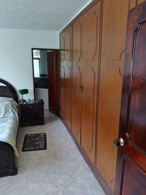 Apartamento de 3 alcobas en venta en Centenario, Cali, 193 m² · foto 14 de 24