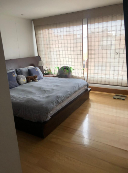 Apartamento de 3 alcobas en venta en La Carolina, Bogotá, 205 m² · foto 6 de 8