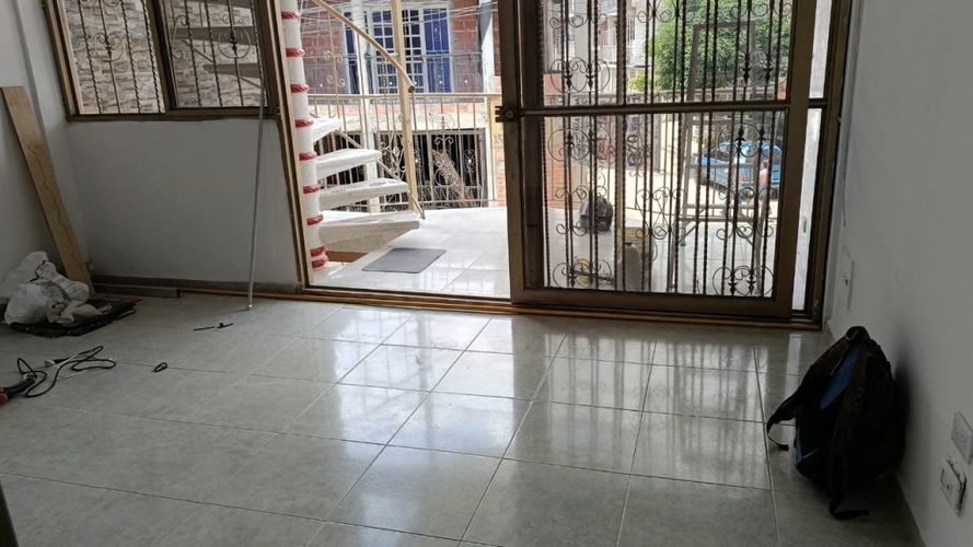 Casa de 6 alcobas en venta en Candelaria, 60 m² · foto 19 de 21