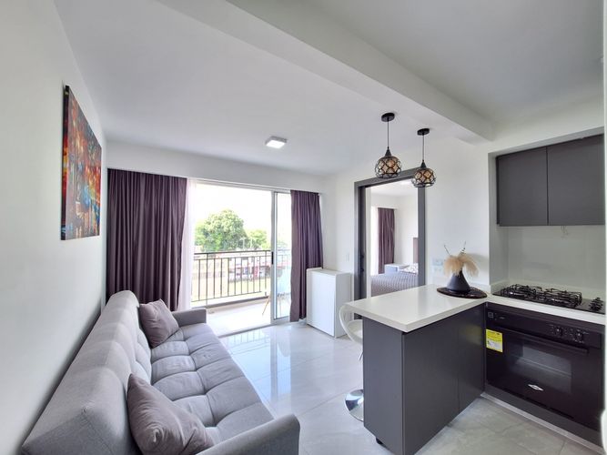 Apartamento de 1 alcoba en venta en La Flora, Cali, 36 m² · foto 3 de 24