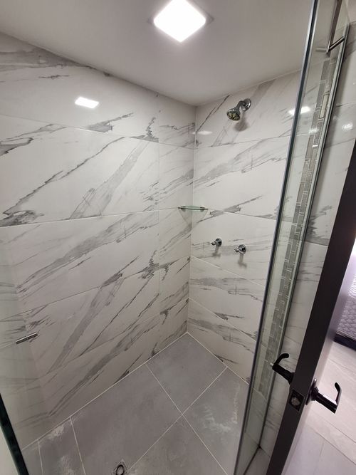 Apartamento de 1 alcoba en venta en La Flora, Cali, 36 m² · foto 20 de 24
