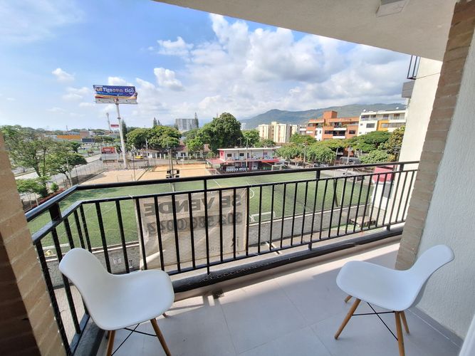 Apartamento de 1 alcoba en venta en La Flora, Cali, 36 m² · foto 12 de 24