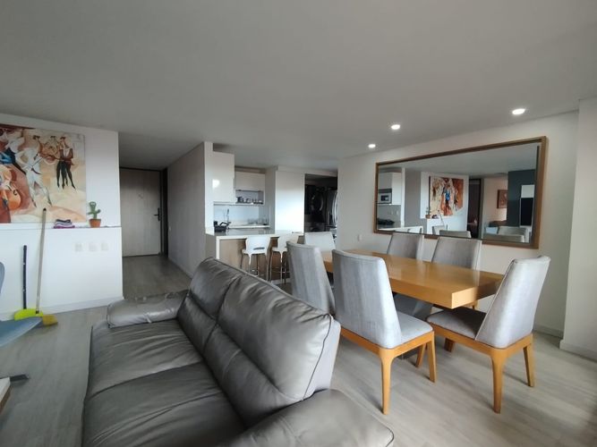 Apartamento de 3 alcobas en arriendo en El Tesoro, Medellín, 140 m² · foto 5 de 20