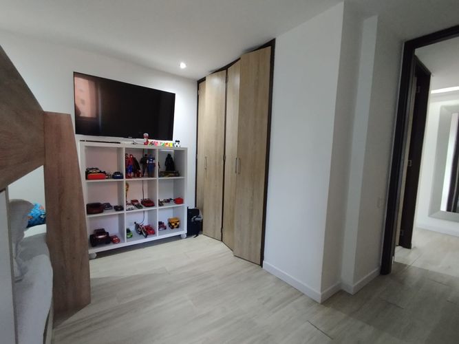 Apartamento de 3 alcobas en arriendo en El Tesoro, Medellín, 140 m² · foto 18 de 20