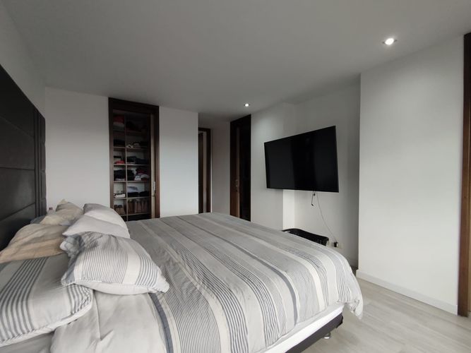 Apartamento de 3 alcobas en arriendo en El Tesoro, Medellín, 140 m² · foto 19 de 20