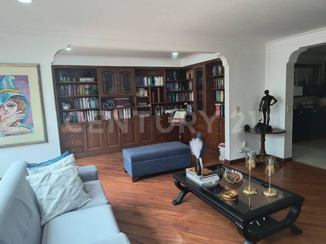Apartamento de 1 alcoba en arriendo en Santa Barbara Central, Bogotá, 162 m² · foto 3 de 24