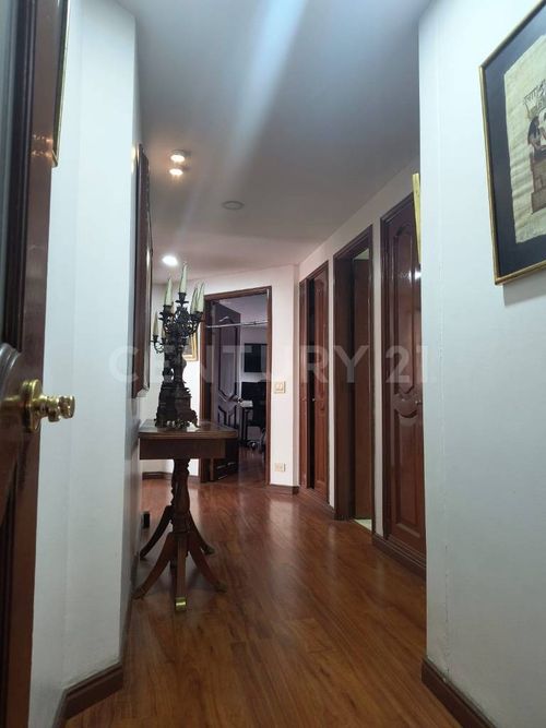 Apartamento de 1 alcoba en arriendo en Santa Barbara Central, Bogotá, 162 m² · foto 5 de 24