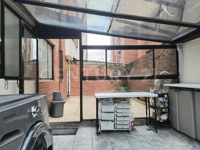 Apartamento de 1 alcoba en arriendo en Santa Barbara Central, Bogotá, 162 m² · foto 19 de 24