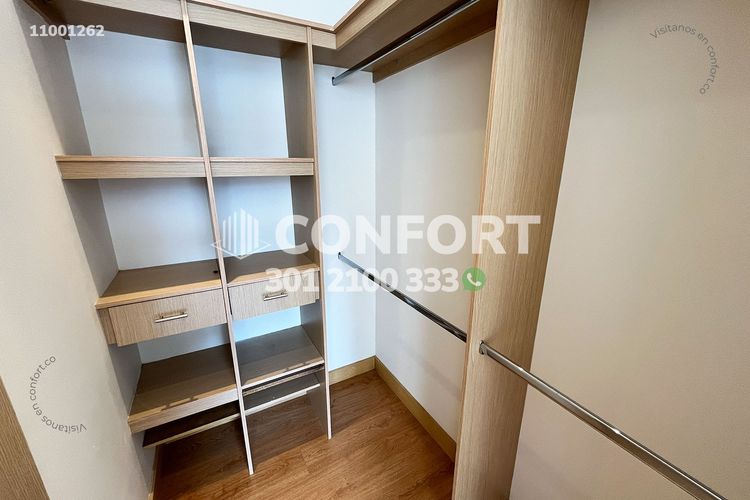 Apartamento de 3 alcobas en arriendo en Camino Verde, Envigado, 85 m² · foto 22 de 24