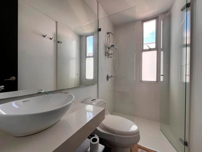 Casa de 3 alcobas en venta en Llano Grande, Rionegro, 250 m² · foto 14 de 15
